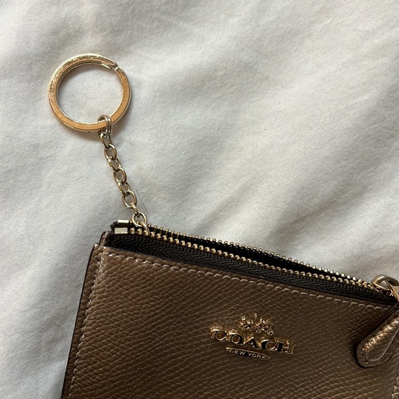 Coach Keychain Wallet - Picture 3 of 4